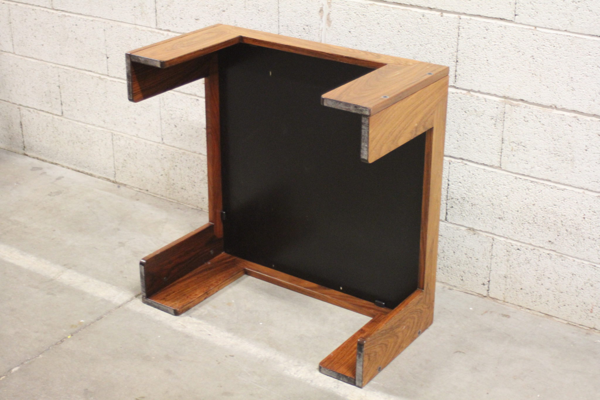 Table basse bicolore en bois – Image 4