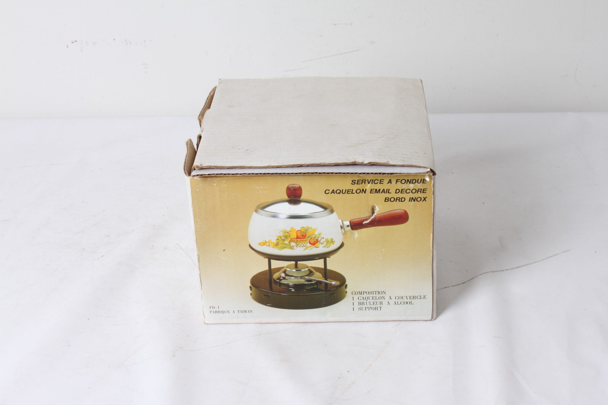 Service à fondue en émail – Image 4