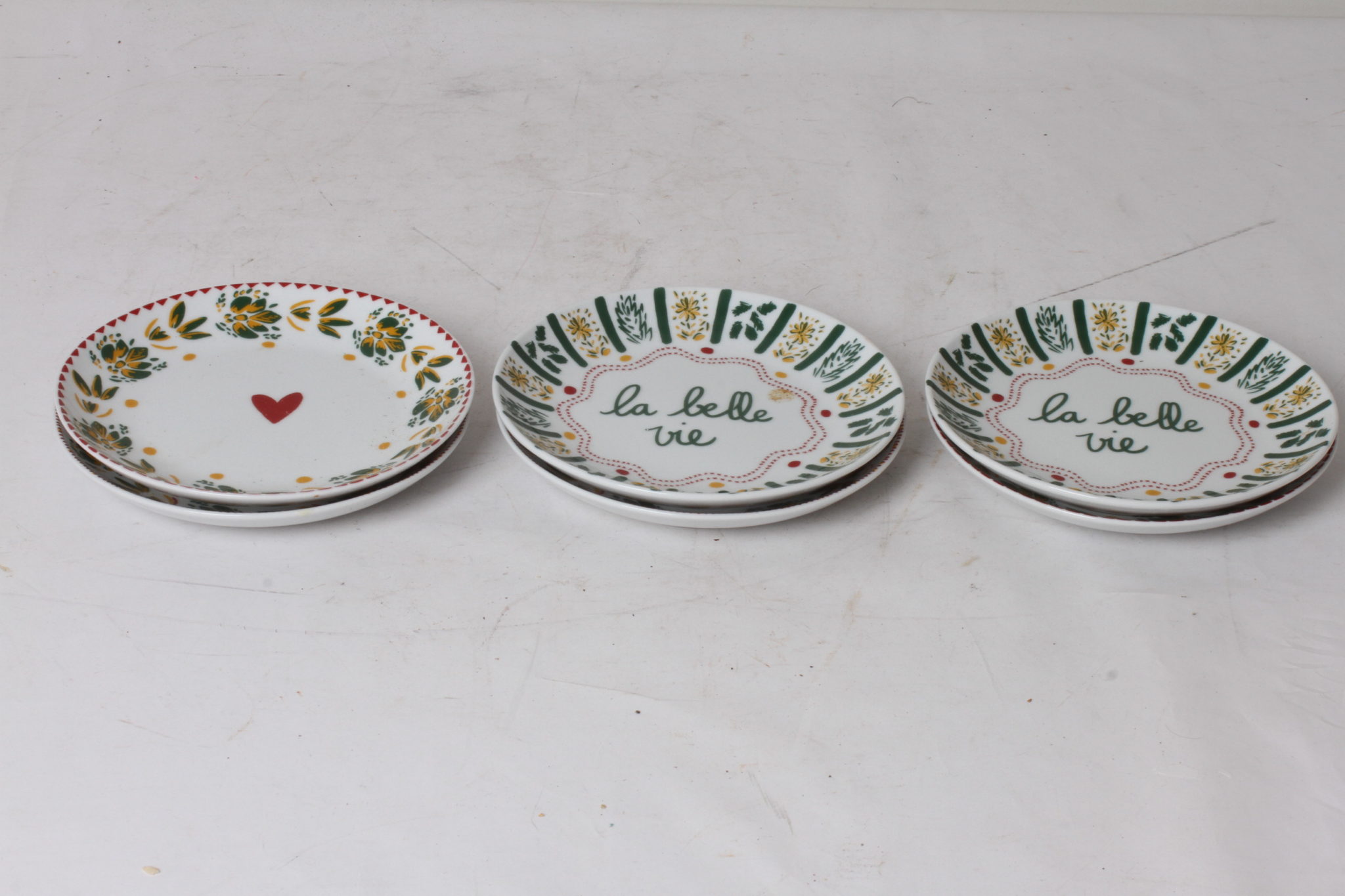 Lot de six petites assiettes en porcelaine - Fragonard – Image 3