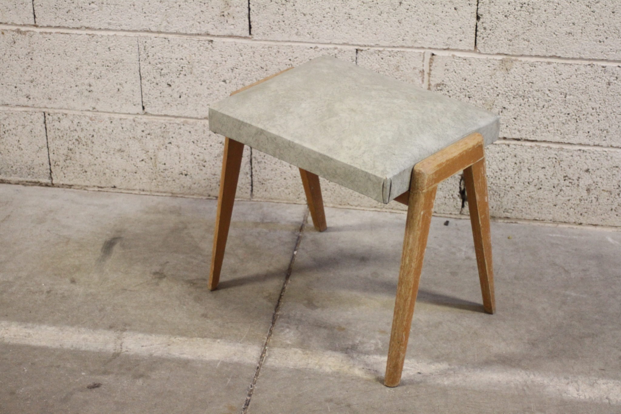 Tabouret vintage design scandinave