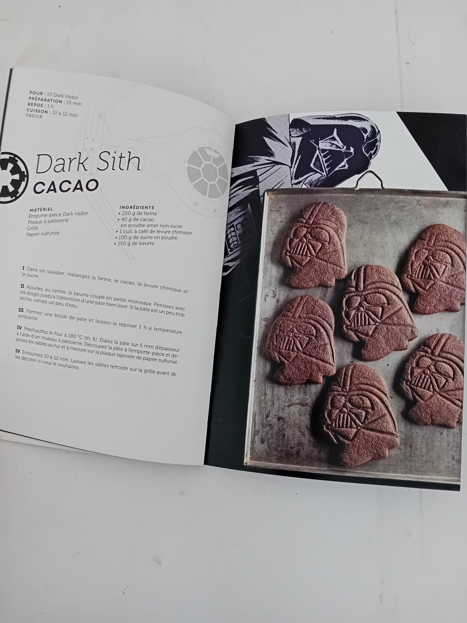 Coffret patisserie StarWars " Les cookies contre-attaquent" – Image 4