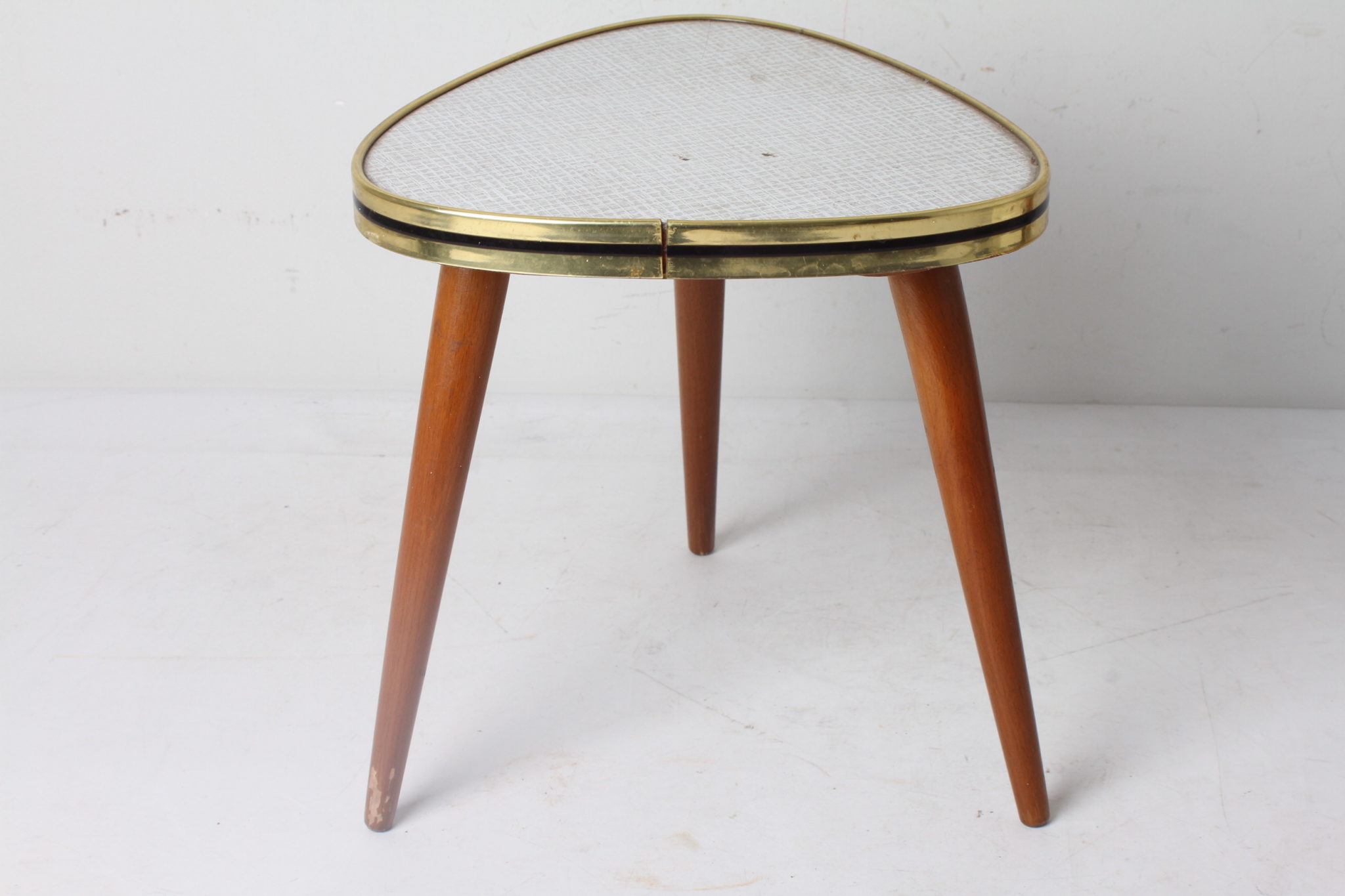 Petite table d’appoint tripode – Image 5