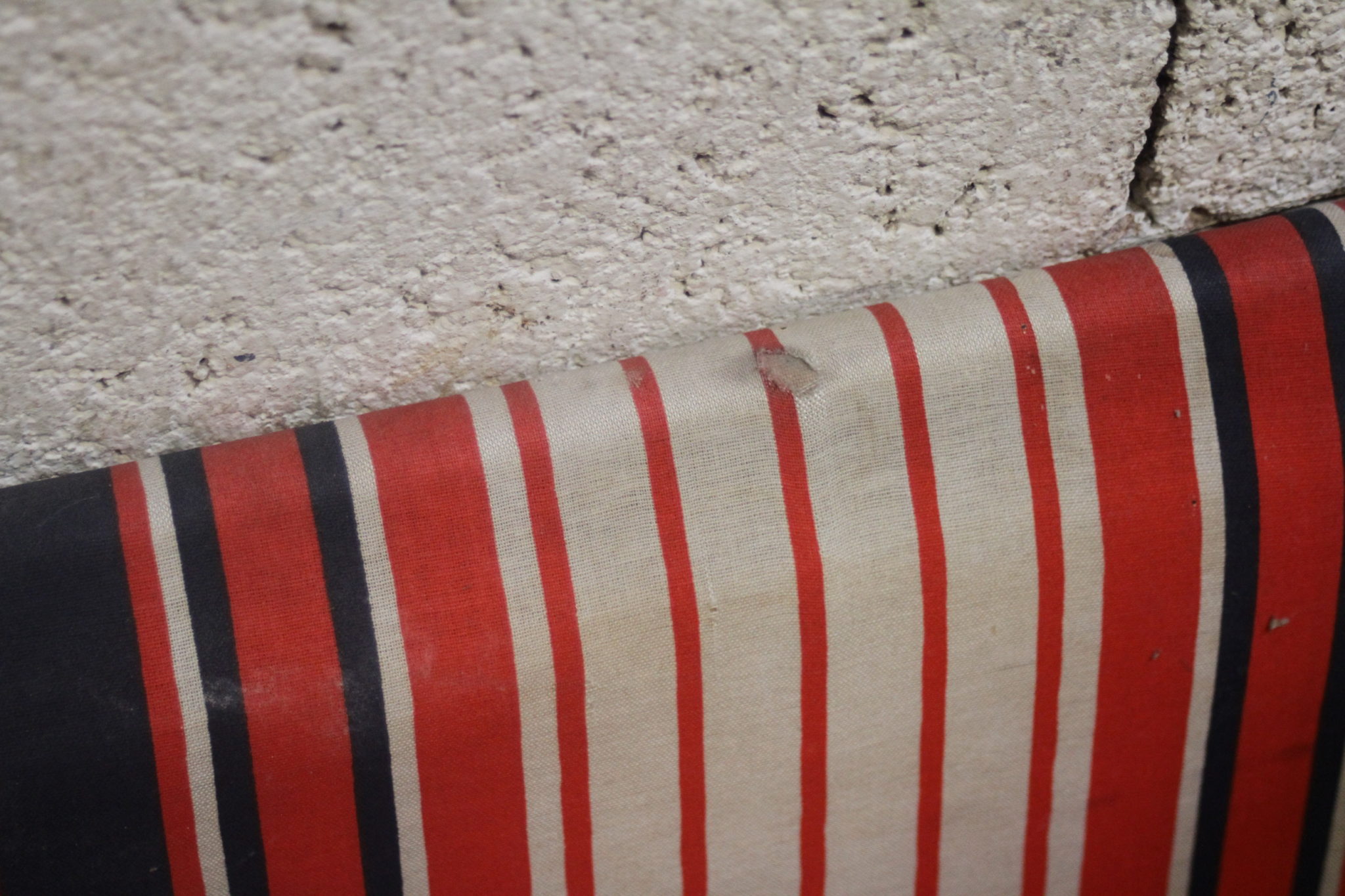 Paire de chaises pliantes vintage – Image 6