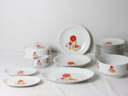 Service de table en porcelaine