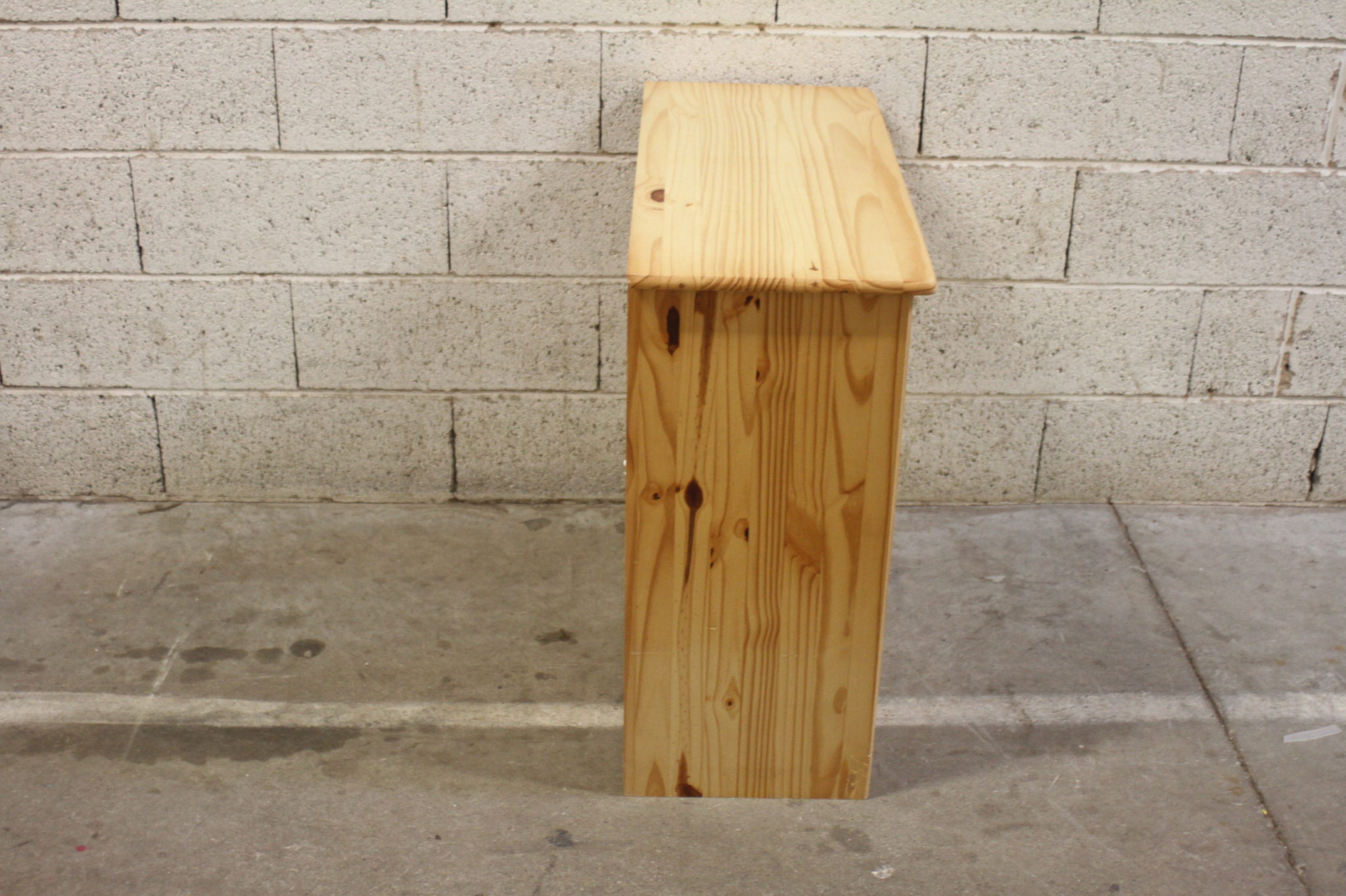 Petite commode à 5 tiroirs – Image 3