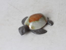 Tortue décorative en pierre