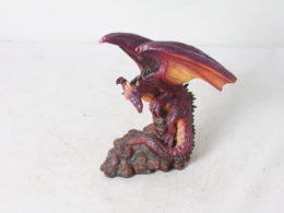 Sculpture dragon en résine