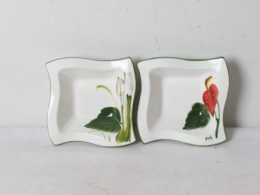 Deux coupelles en céramique - Motifs floraux