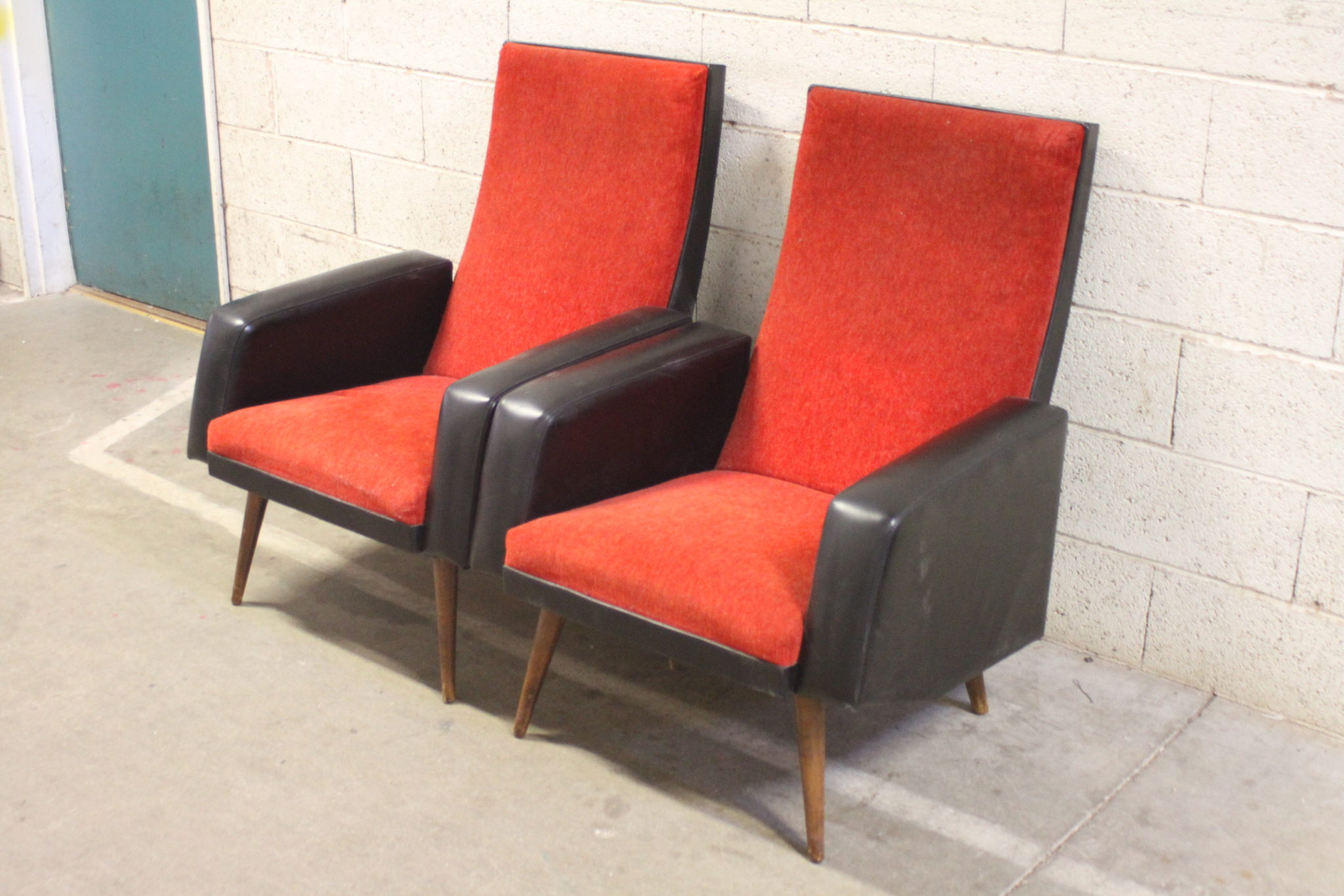 Paire de fauteuils vintage