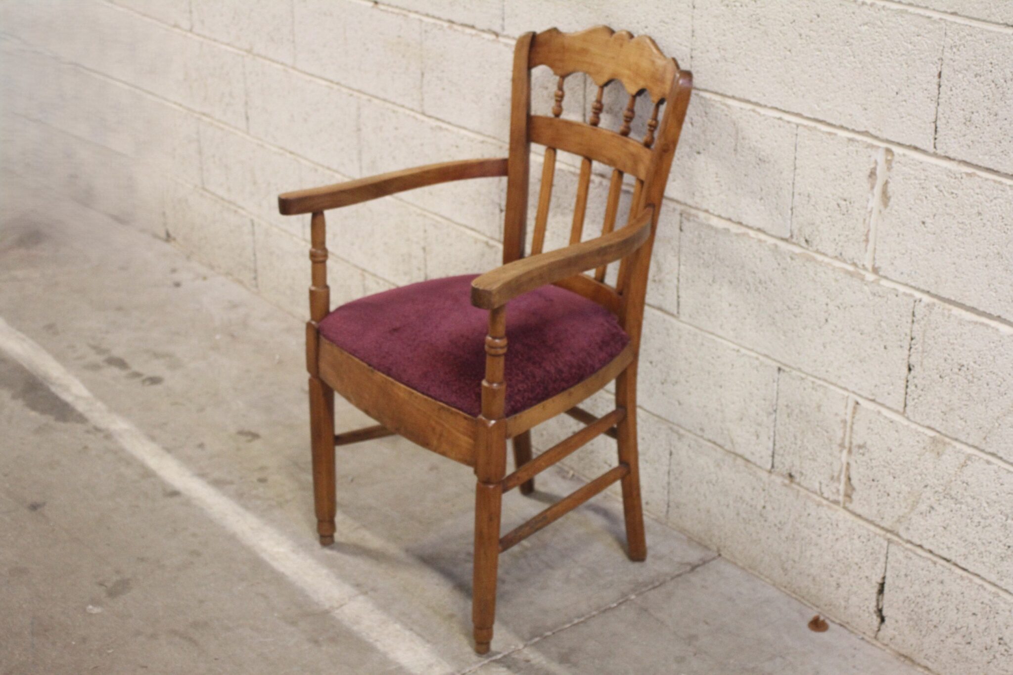 Fauteuil d'appoint en bois