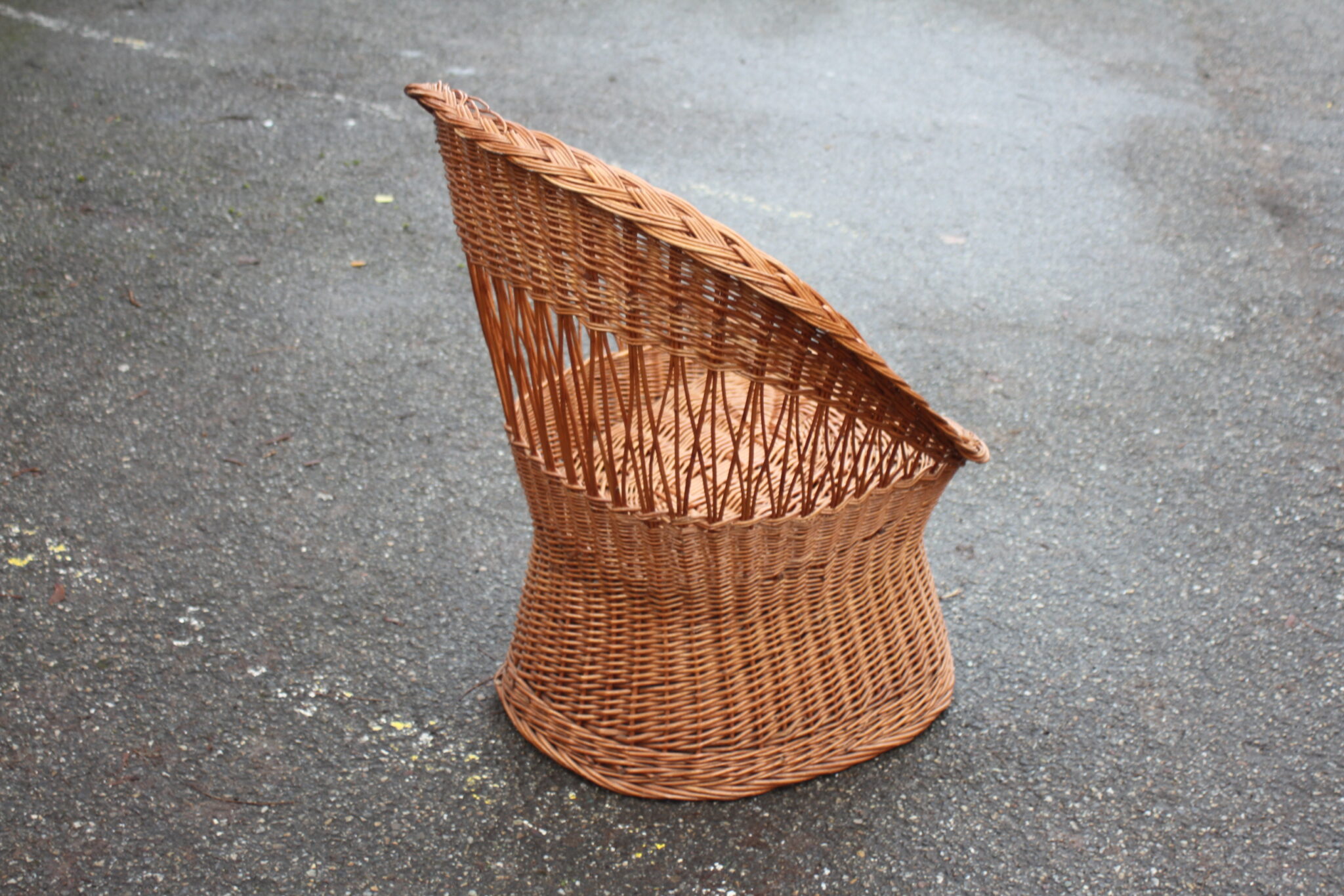Fauteuil trone corbeille vintage – Image 4