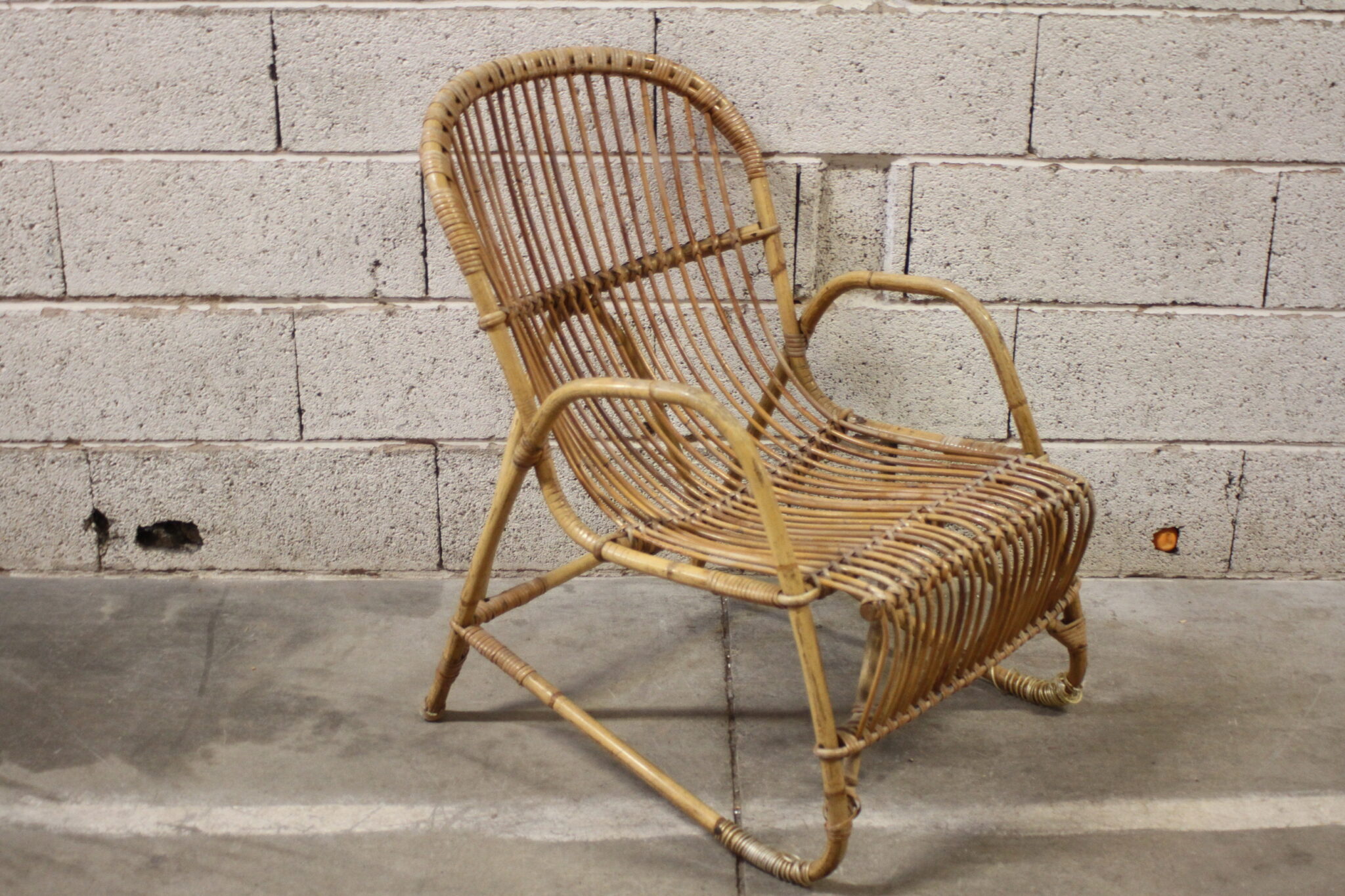 Fauteuil vintage en osier