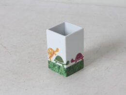 Pot en porcelaine - J Keil