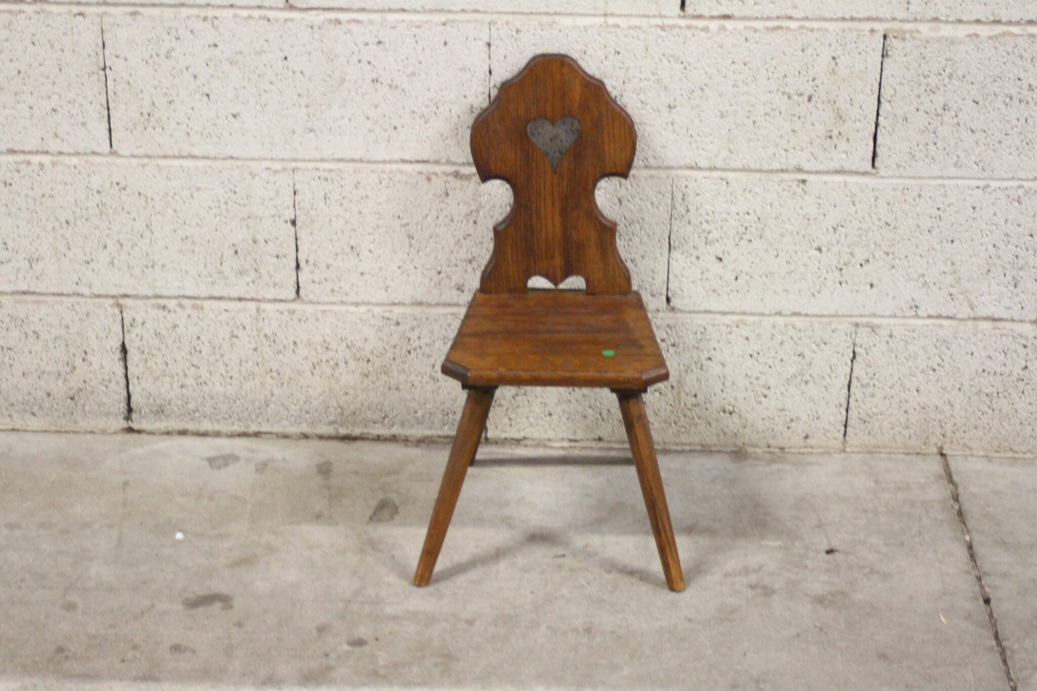 Chaise enfant en bois – Image 2