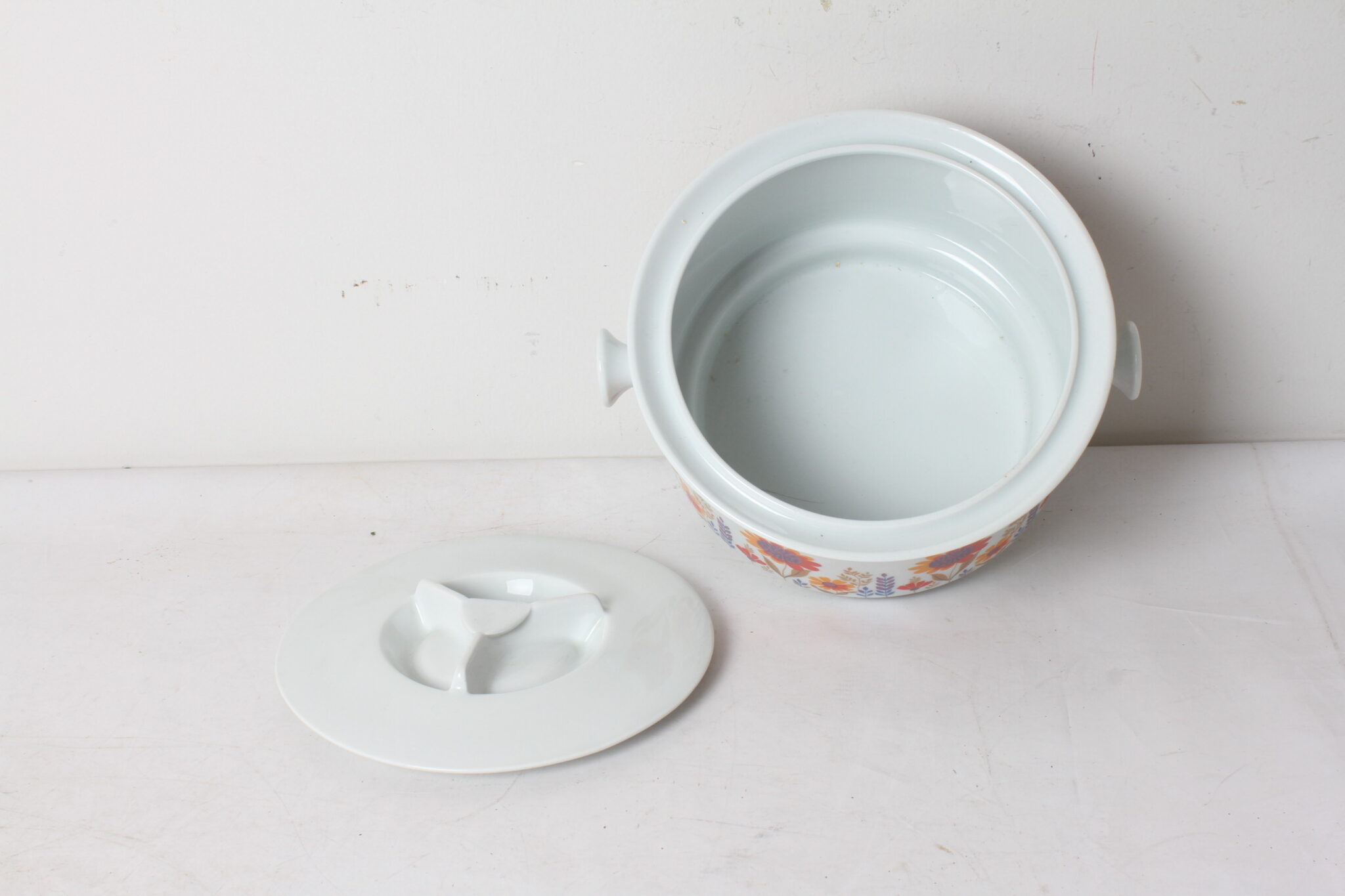 Soupière en porcelaine de Sologne – Image 3
