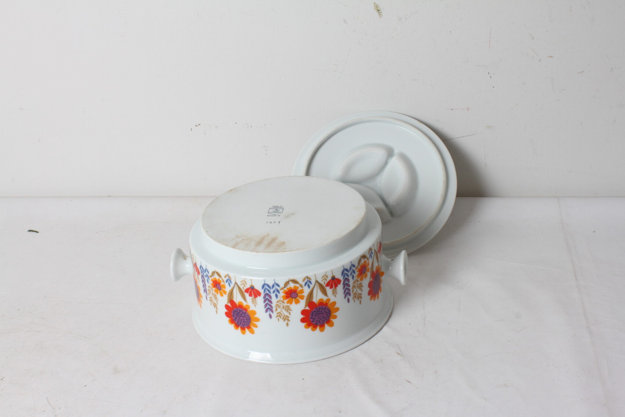 Soupière en porcelaine de Sologne – Image 4