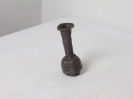 Ancien vase soliflore en étain pur Paris
