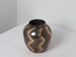 Vase décoratif en laiton – artisanat indien