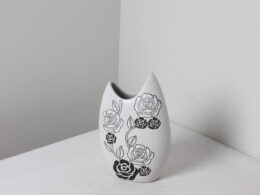 Elegant vase en céramique décor floral