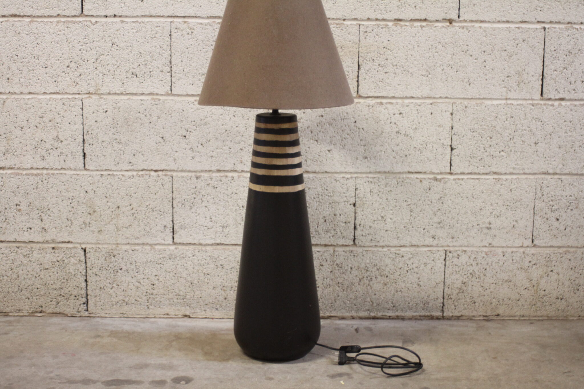 Grande lampe en céramique – Image 3
