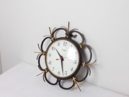 Horloge en fer forgé et laiton - Vedette