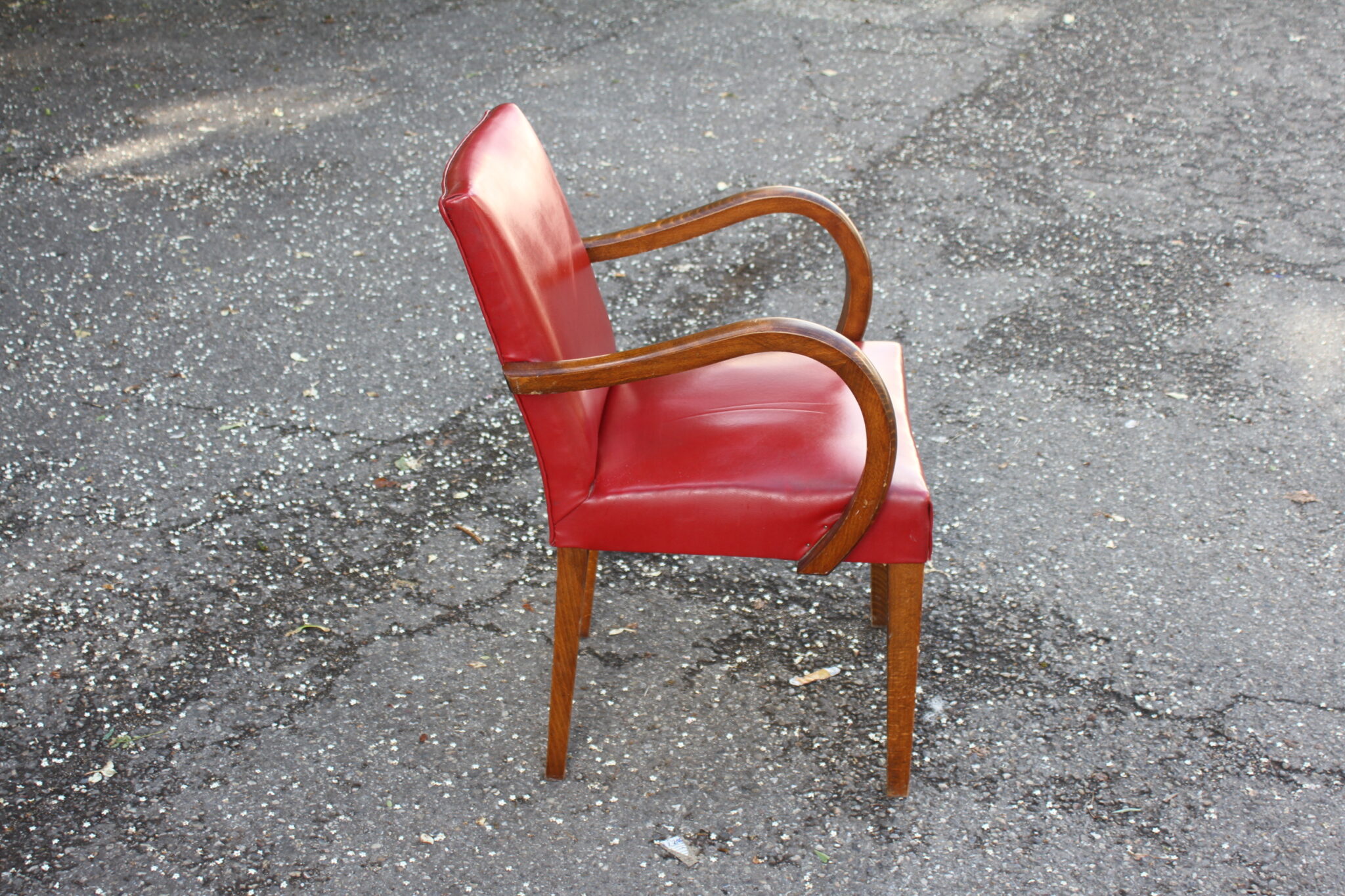 Fauteuil bridge en skaï rouge – Image 3
