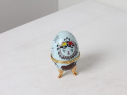 Boîte décorative oeuf en céramique