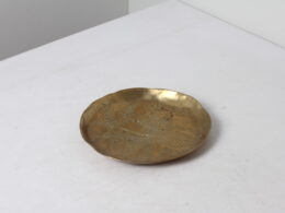 Ancien vide poche en bronze signé