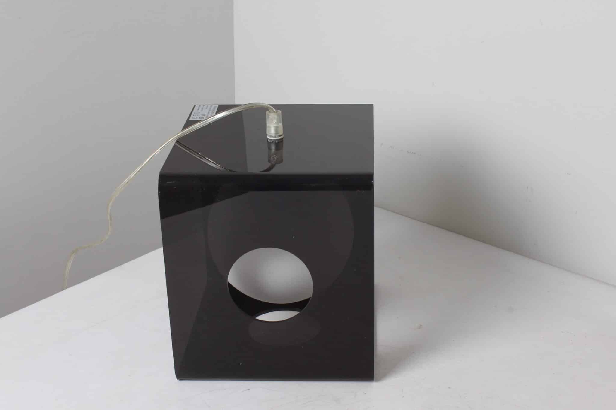 Lampe de table cubique - Francodim Austral – Image 4