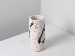 Vase cylindre brutaliste en terre cuite