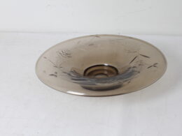 Grande coupe en verre fumé gravé