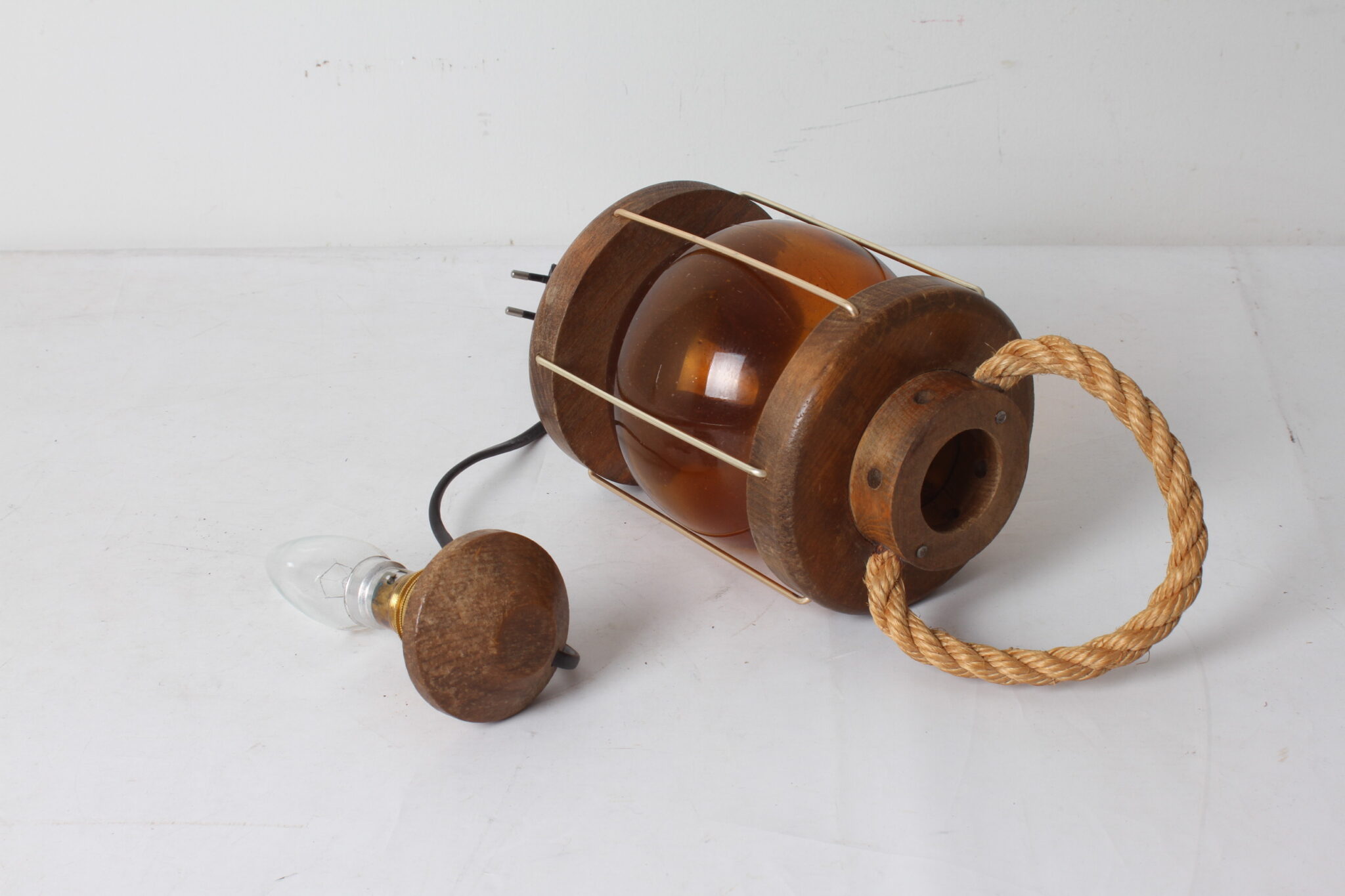 Lampe de table vintage – Image 3