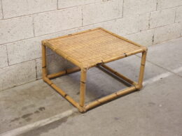 Table basse vintage en rotin