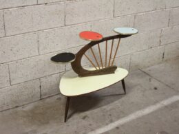 Porte-plantes bois et formica